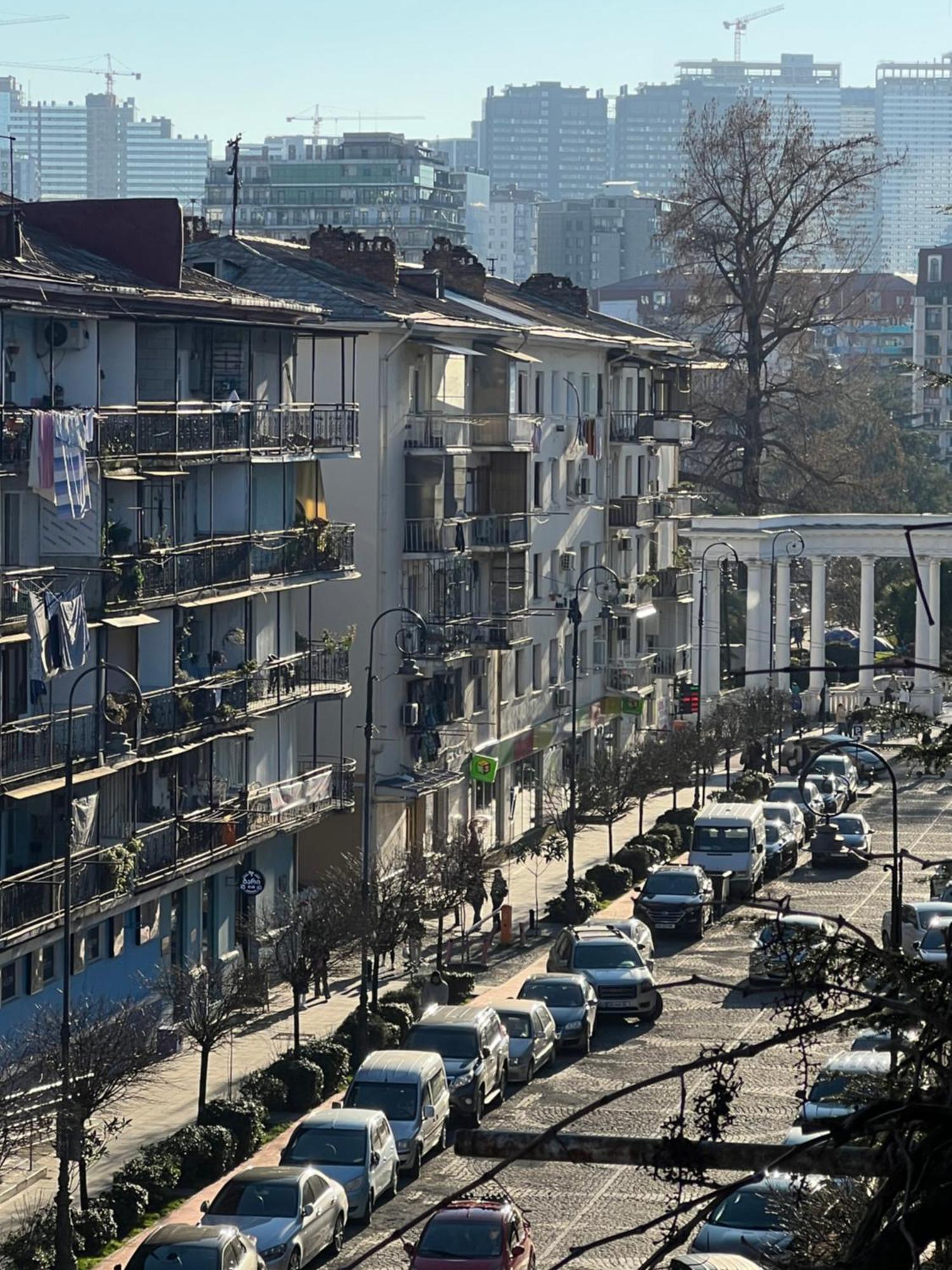 Апартаменты От Зуры Μπατούμι Εξωτερικό φωτογραφία